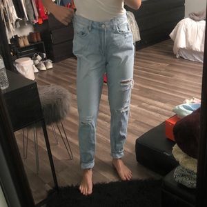 American eagle mom jeans